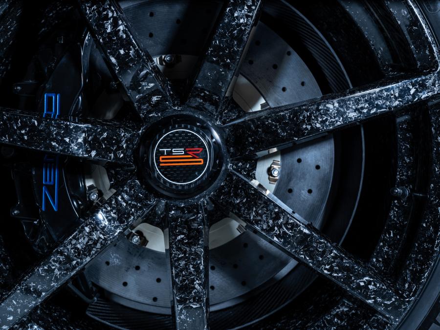 Колеса Zenvo TSR-S 2020 года  (фото 14 из 17)